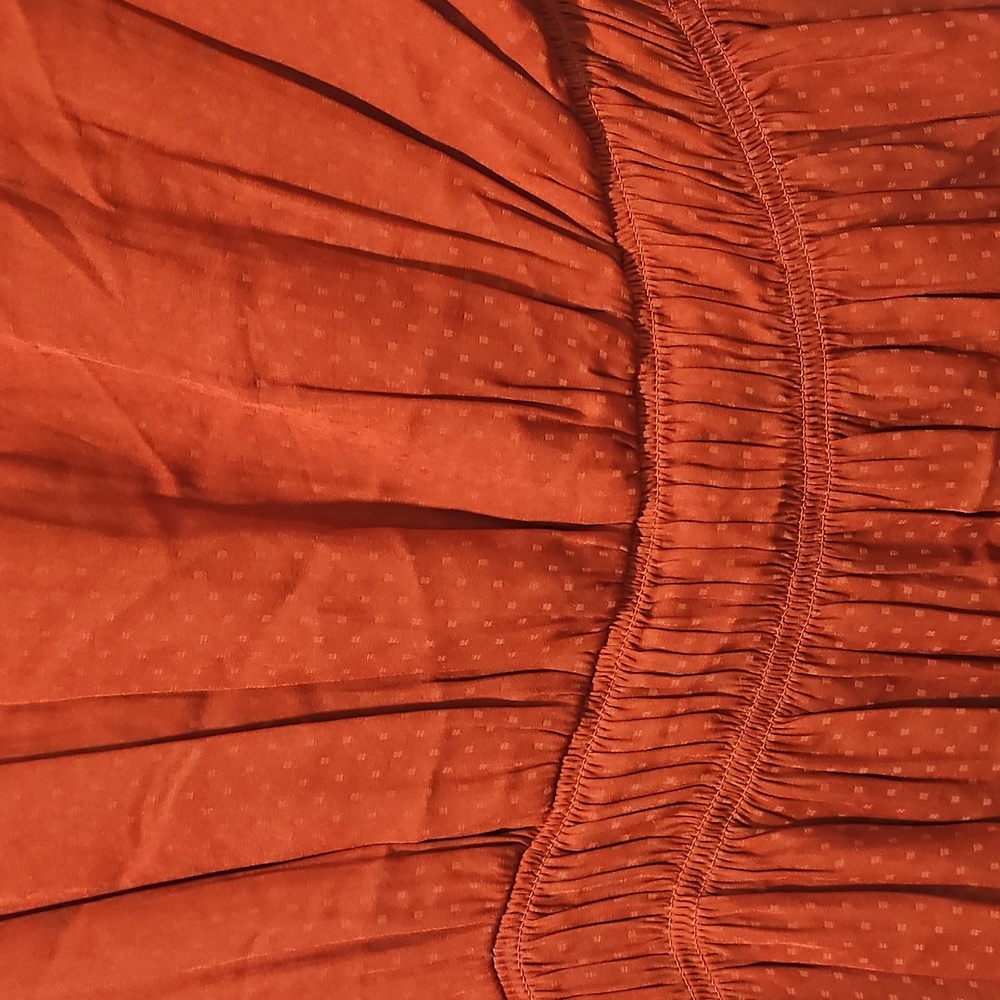 Red Knot Front Blouse - Picture 8 of 8